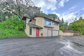 25255 La Loma Dr, Los Altos Hills, CA 94022