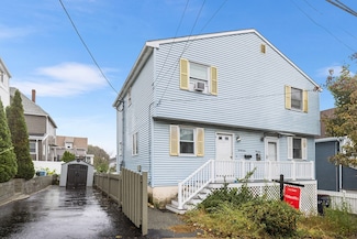 21 Hillside Ave Unit 21, Everett, MA 02149