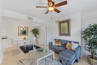 455 Alt 19 S Unit 111, Palm Harbor, FL 34683