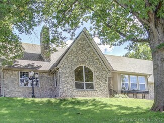 6231 S Knoxville Ave, Tulsa, OK 74136