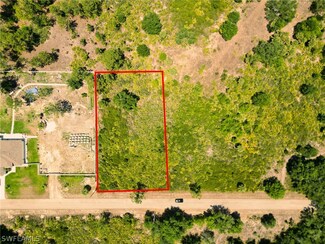 1311 Columbus Ave, Lehigh Acres, FL 33972