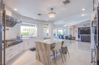 1890 Pago Ct, Las Vegas, NV 89117