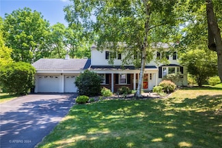57 Old Forge Ln, Pittsford, NY 14534