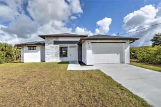 7025 Shasta Cir, Labelle, FL 33935
