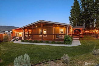 205 Fairway Place S, Mattawa, WA 99349