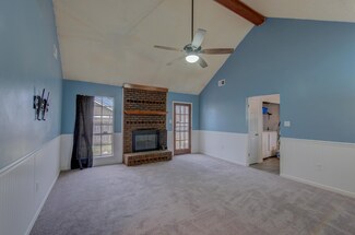 6120 Valleydale Dr, Memphis, TN 38141