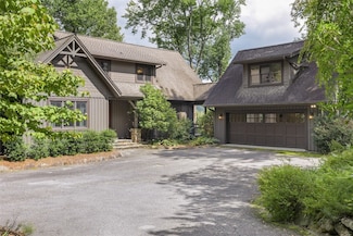 25 New Morning Ln, Cashiers, NC 28717