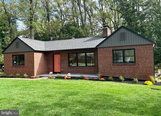 145 Park Dr, Cherry Hill, NJ 08002
