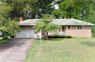 5299 Calla Ave NW, Warren, OH 44483