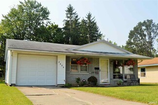 3404 Varsity Ln, Fort Wayne, IN 46805