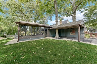 314 Mastodon Dr, Ingleside, IL 60041