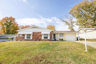 212 N Point Rd, Fairview Heights, IL 62208