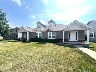 1647 Belclare Rd, Normal, IL 61761
