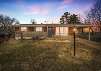 3967 Rodapa Dr, Saint Louis, MO 63125