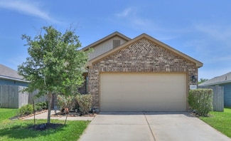 1229 Steed Bluff Dr, Alvin, TX 77511