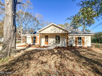 4106 Shelton St, Pearl, MS 39208