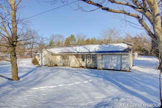 14861 Quincy St, Holland, MI 49424