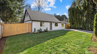 7711 NE 142nd Place, Bothell, WA 98011