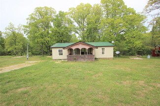 405 Cochrane Rd, Park Hills, MO 63601