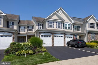 43 Wharton Dr, Glen Mills, PA 19342