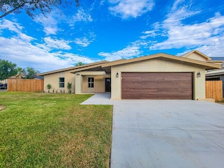 1260 N Bibb Ave, Eagle Pass, TX 78852