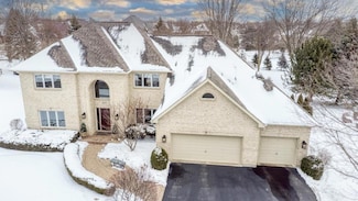 1827 Robert Ln, Naperville, IL 60564