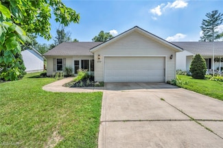 249 Forest Park Dr, Lagrange, OH 44050