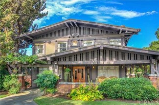 350 S Glassell St, Orange, CA 92866