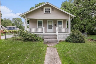8343 Paseo Blvd, Kansas City, MO 64131