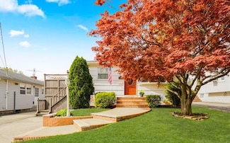 118 William Ave, Staten Island, NY 10308