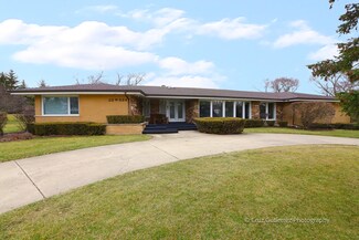 22W624 Sunset Terrace, Medinah, IL 60157