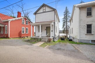 44 South Ave, Sewickley, PA 15143