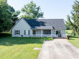 146 Boone Ln, Mitchell, IN 47446
