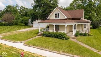 206 W Wall St, Advance, IN 46102