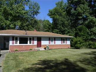 2013 N High St, Muncie, IN 47303