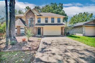 2414 Pine Cone Dr, Kingwood, TX 77339