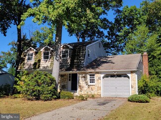 1924 Birchwood Park Dr N, Cherry Hill, NJ 08003