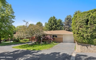 7610 Summitview Ave Unit 1, Yakima, WA 98908