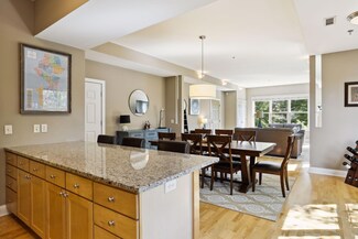 633 Dayton Ave Unit 6, Saint Paul, MN 55104