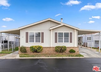 2121 E Avenue I Unit 44, Lancaster, CA 93535
