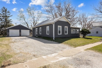 406 Broadway St, Oxford Junction, IA 52323