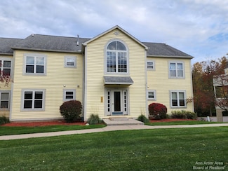 2235 S Huron Pkwy Unit 4, Ann Arbor, MI 48104