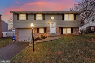 770 Mimosa Ln, Reading, PA 19606