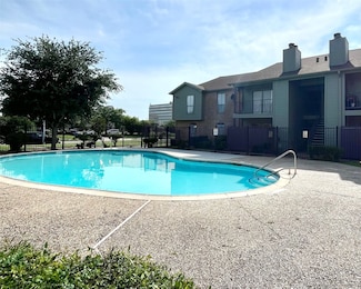 9350 Country Creek Dr Unit 58, Houston, TX 77036