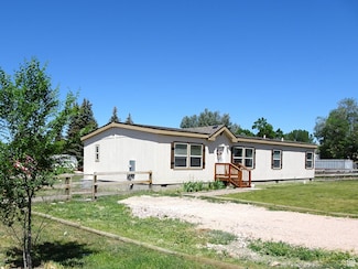 275 Beckwith St, Montpelier, ID 83254