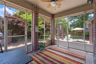 5203 SW Newcastle Rd, Bentonville, AR 72712