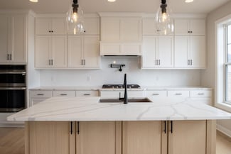 5527 Scenic Loop Run, Chaska, MN 55318