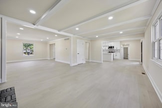 9 Nottingham Rd, Marlton, NJ 08053