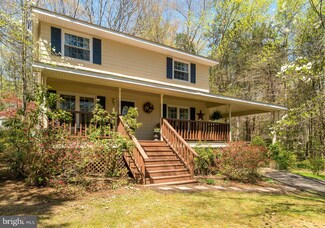 305 Harrison Cir, Locust Grove, VA 22508