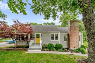 5741 Hadley St, Mission, KS 66202